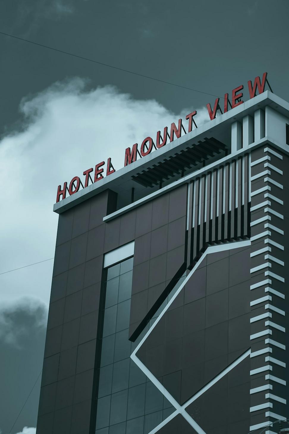 Deluxe Mountain View Room