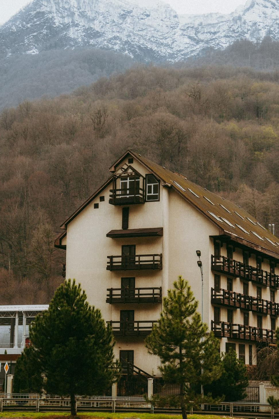 Onyx Valley Quinthar Hotel